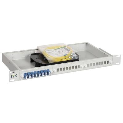 Кросс-панель ITK, 1HU, портов: 24 LC (Duplex) OS2, установлено адаптеров: 8невыдвижная, прямая, цвет: серый